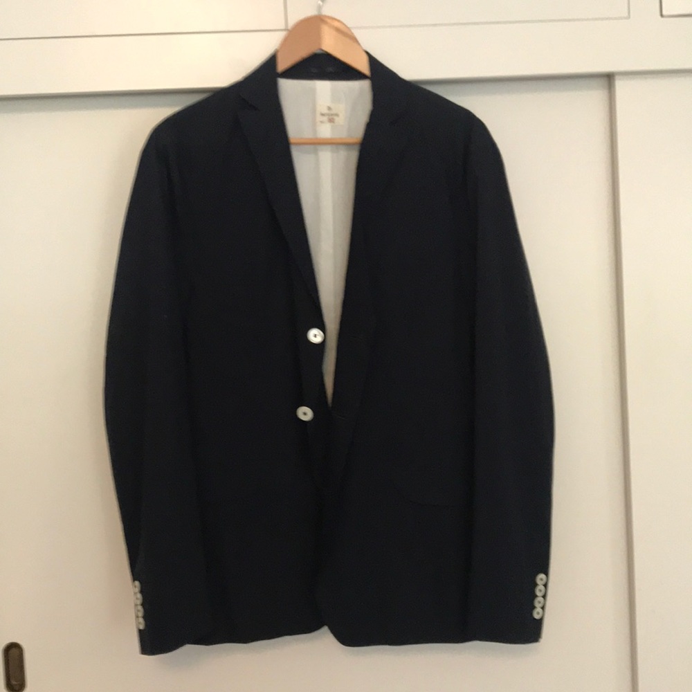 Hartford light weight blazer.